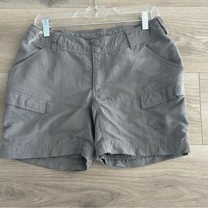 The North Face Shorts Women’s Sz 6 Gray Nylon Hiking Outdoor